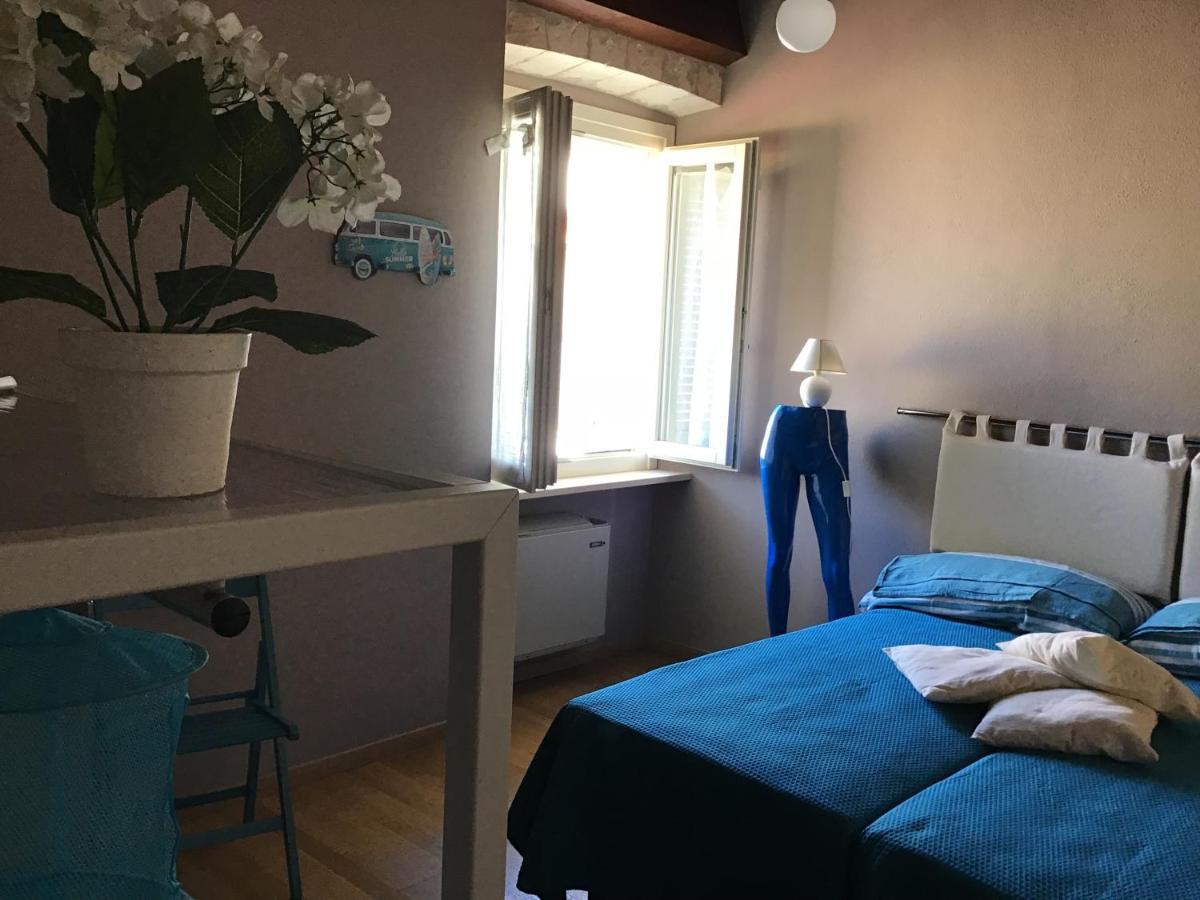 Original B&B Порто-Торрес Екстер'єр фото